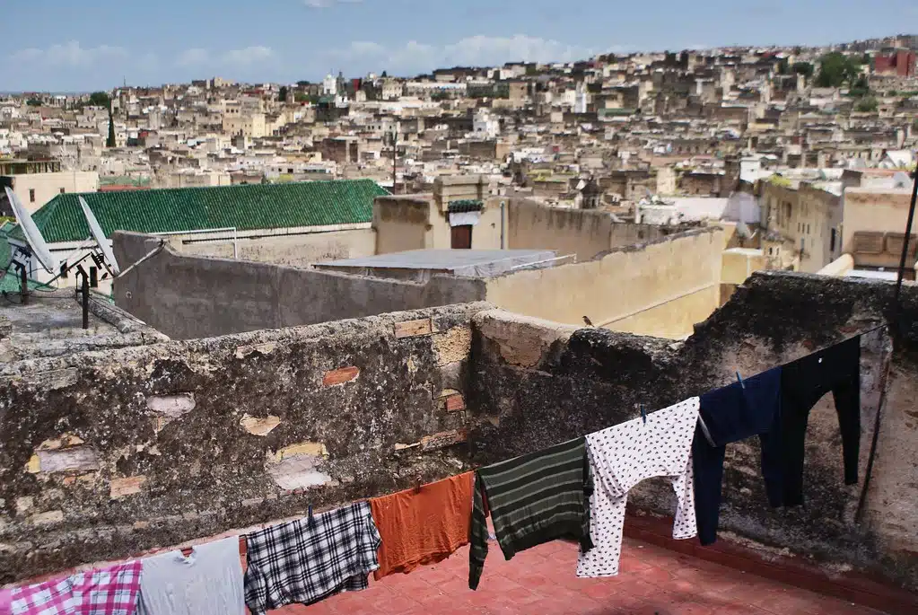 Vue sur le centre historique de Fès depuis ses toits.