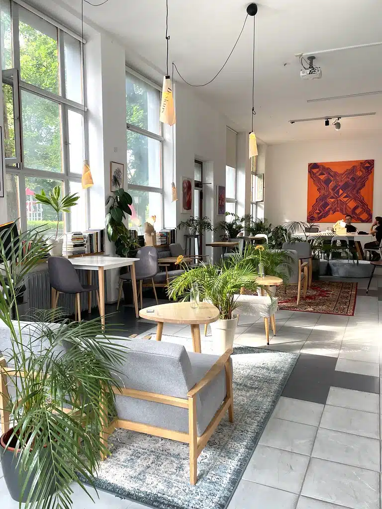 Café Kolonia Artystów dans le quartier de Wrzeszcz à Gdansk.