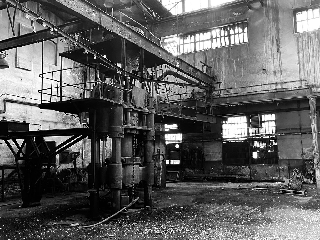 Dans la forge des chantiers navals de Gdansk.