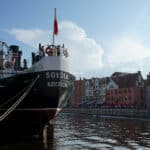 Musée maritime national de Gdańsk : Greniers, bateaux et grue médievale