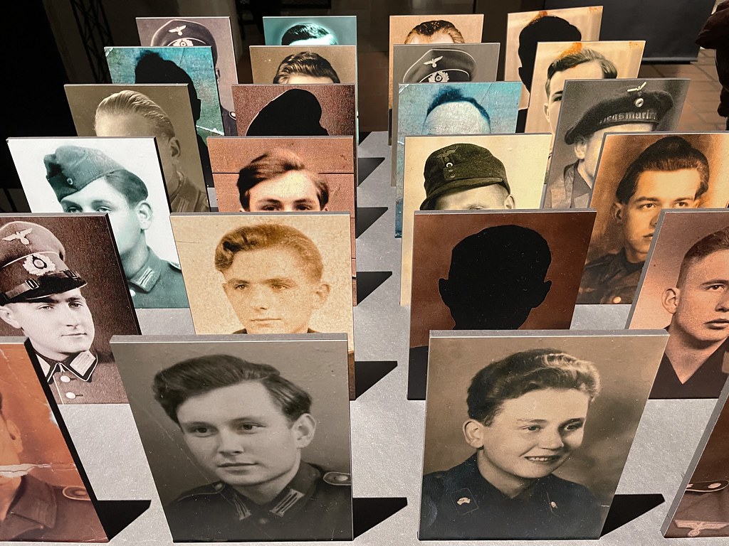 Expo temporaire dans le Musée du Ratusz à Gdansk.