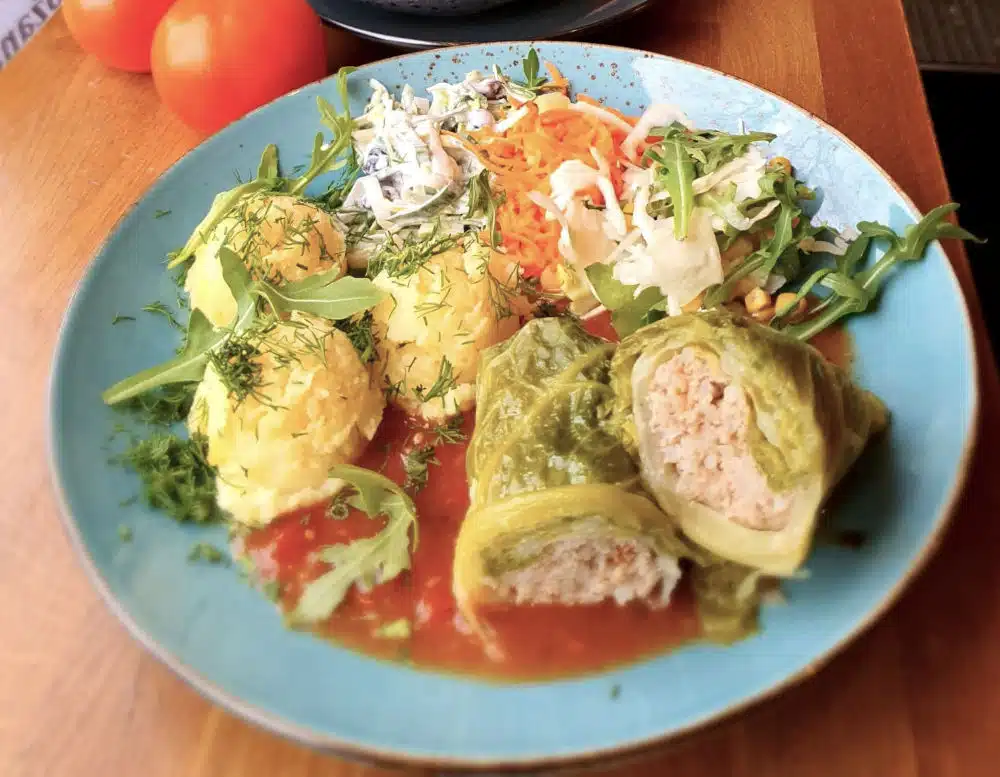 Dans le restaurant pas cher Bar macius à Gdansk.