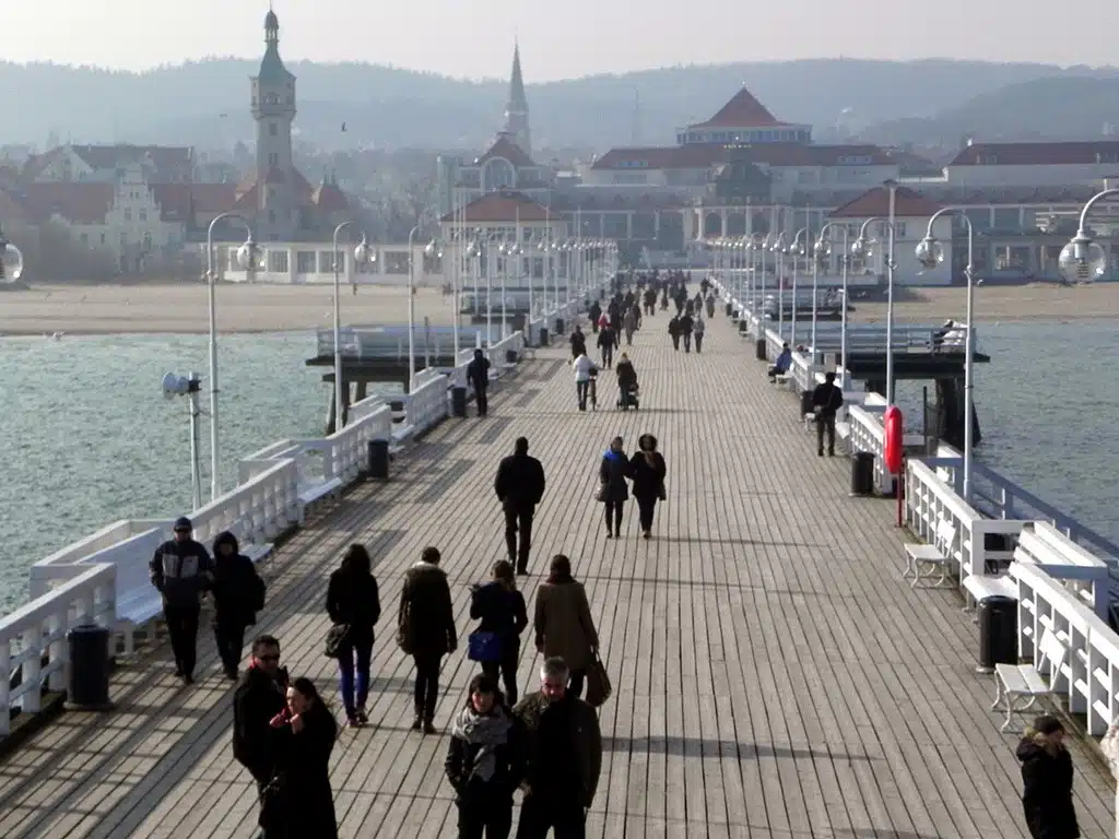 Molo de Sopot, le plus grand ponton en bois d'Europe - Photo de Dariusz Szczecina - Licence ccbysa 3.0 PL