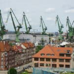 Histoire des chantiers navals de Gdańsk : De la puissance maritime prusse à la chute du communisme