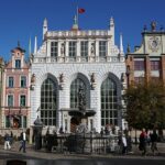 Cour d&rsquo;Artus, confrérie de marchands hanséatique à Gdańsk