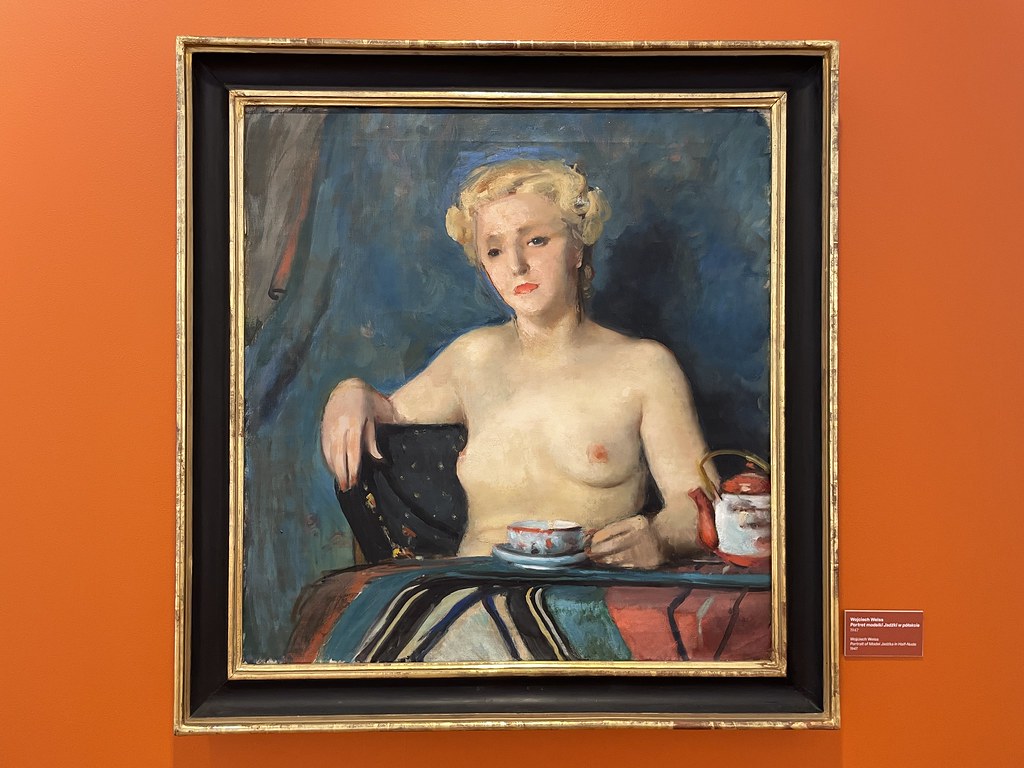 "Modèle demi-nu" (1947) de Wojciech Weiss au Musée d'art moderne d'Oliwa à Gdansk.