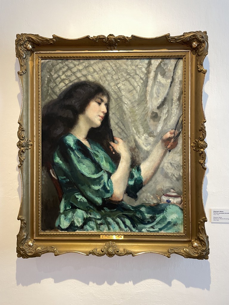 "Portrait d'une femme en train de se coiffer" de Wojciech Weiss au Musée d'art moderne d'Oliwa à Gdansk.