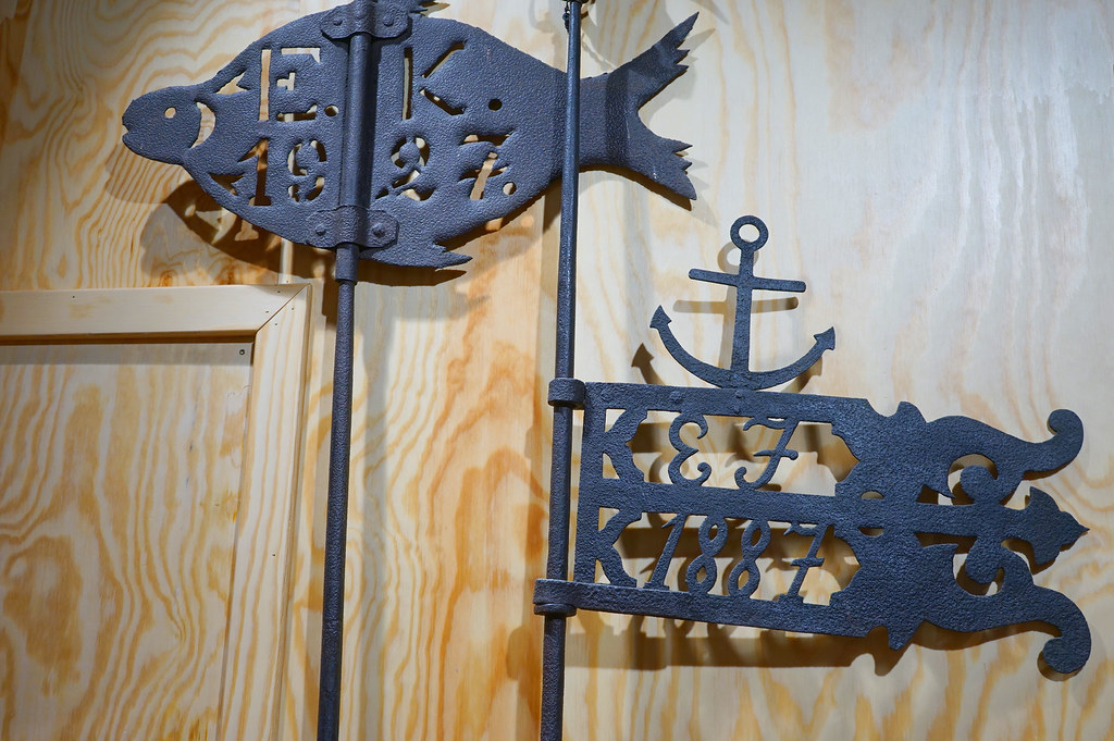 Girouettes dans le Musée d'ethnographie d'Oliwa à Gdansk.