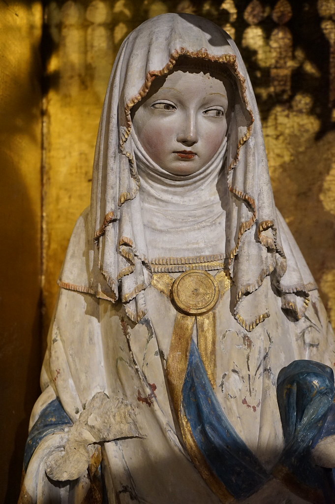 Art Gothique : Statue de Sainte Elisabeth (Atelier de Prague) dans le Musée National de Gdansk.
