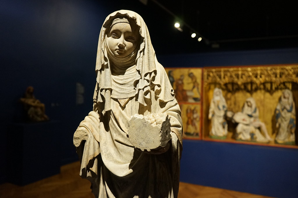 Statue d'art gothique dans le Musée National de Gdansk.