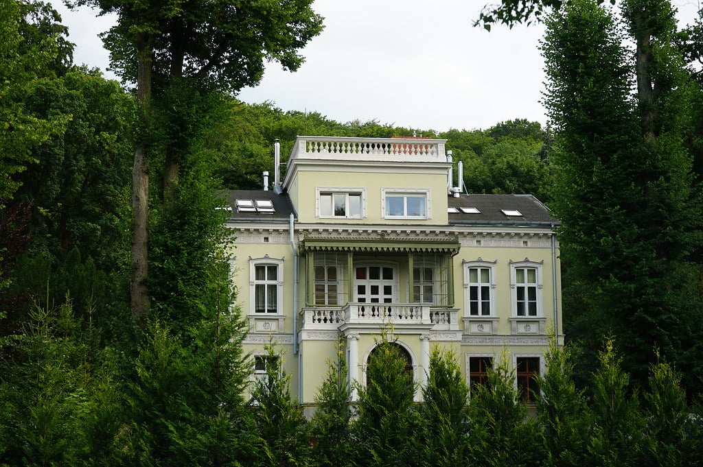 Villa cossue dans le quartier de Wrzeszcz à Gdansk.