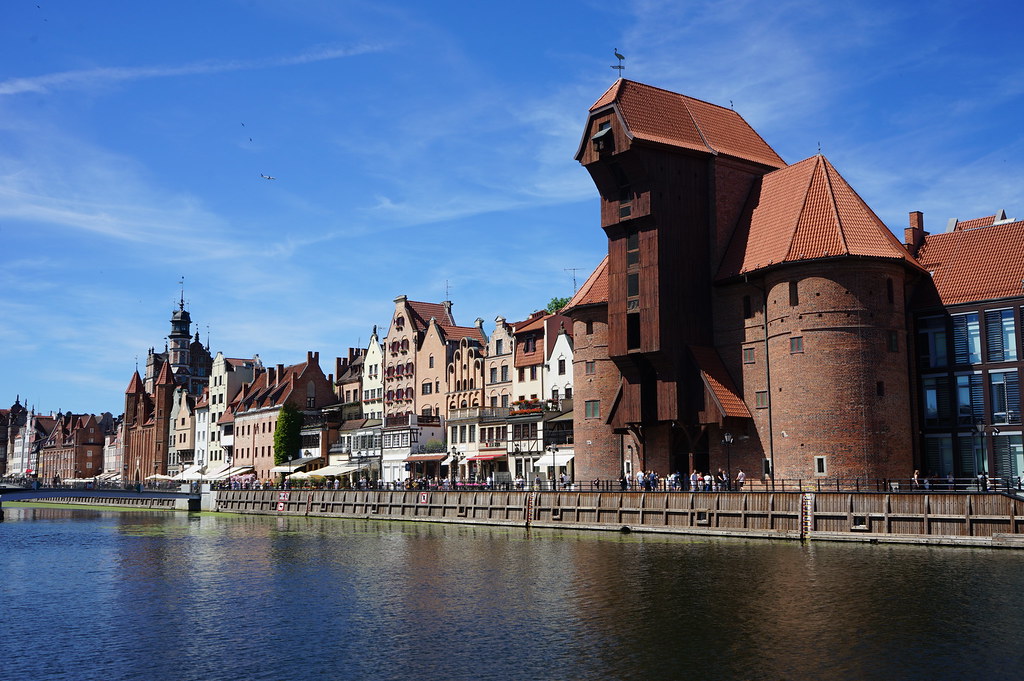 Ancienne grue du port de Gdansk sur la Motlava.
