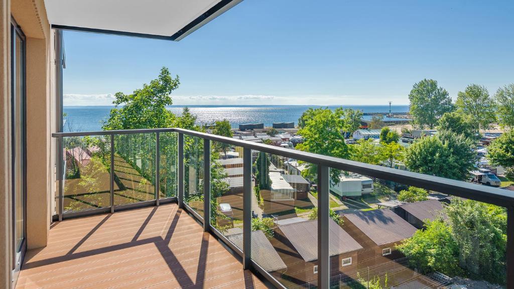 Balcon et vue depuis l'Apartamenty Helski Brzeg à Hel.