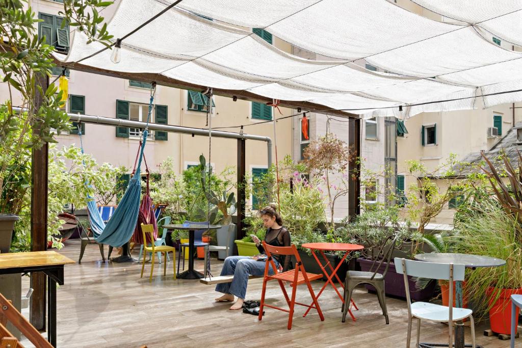 Terrasse de l'auberge de jeunesse Ostello Bello Genova à Gênes.