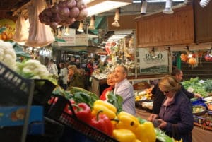 Marché Mercato orientale : L’agréable ventre de Gênes [San Vincenzo]