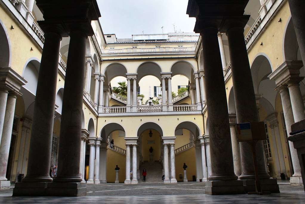 You are currently viewing Palais Rolli à Gênes : 42 bâtiments magnifiques classés à l’Unesco