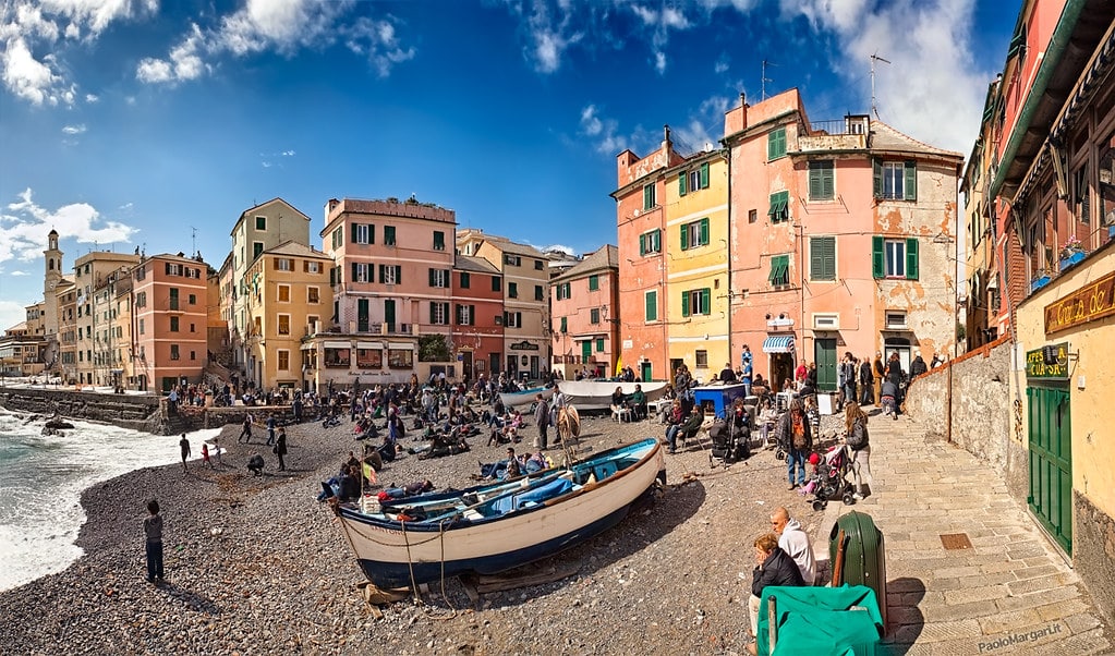 Plage principale (et toute petite) du quartier de Boccadasse à Gènes, Photo de Paolo Margari