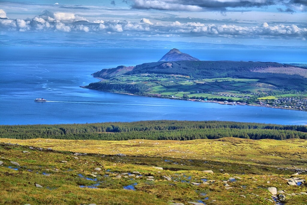 Ferry depuis l'île d'Arran au départ de Brodick - Photo de AndrewJGallacher