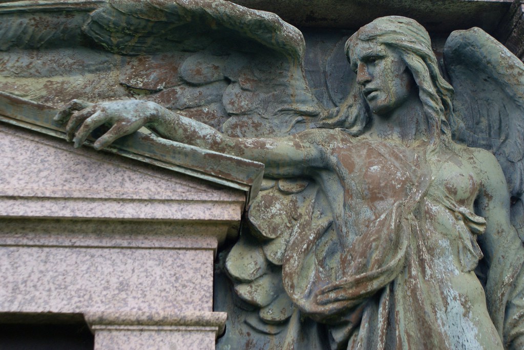 Statue d'ange dans le Nécropole de Glasgow.