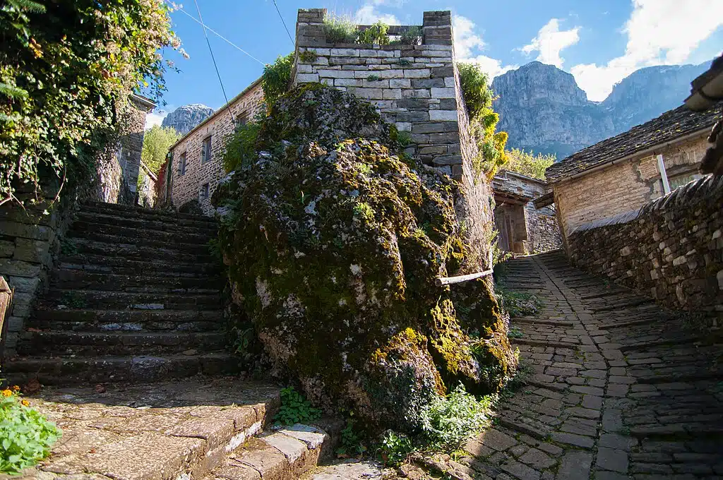 Dans les rues de Papingo - Photo de GPierrakos - Licence ccbysa 4.0