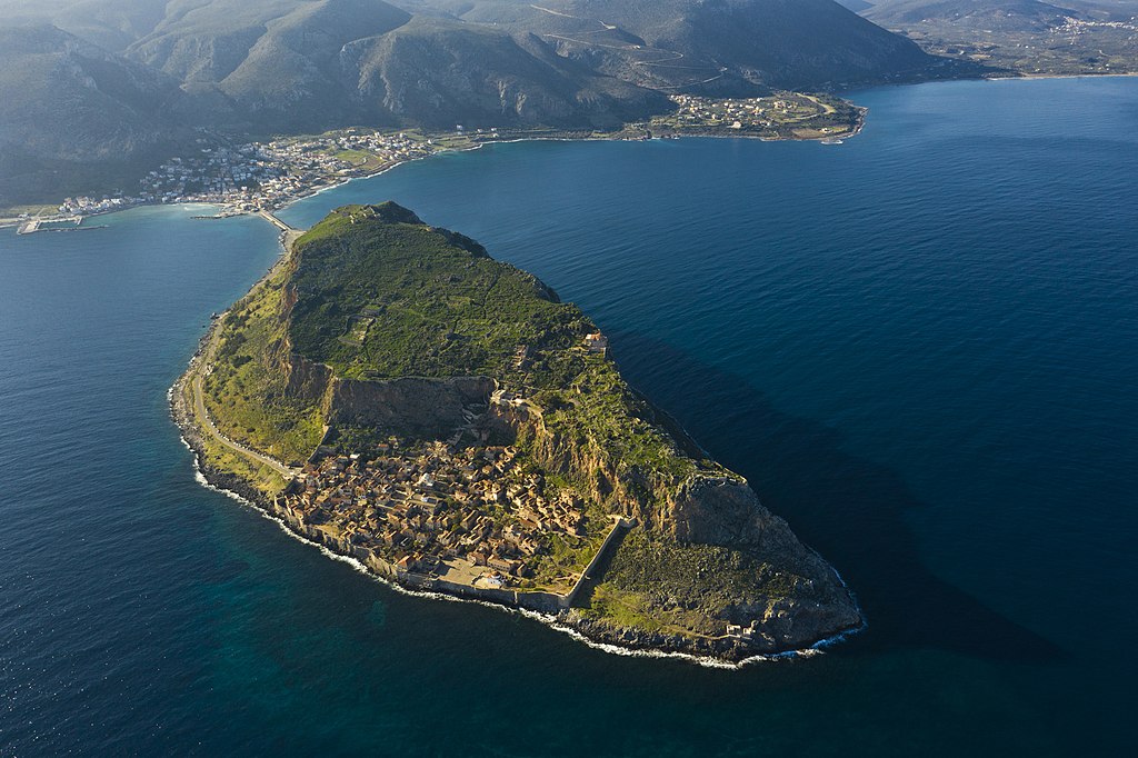 Trésor grec : île fortifiée de Monemvasia (Grèce).