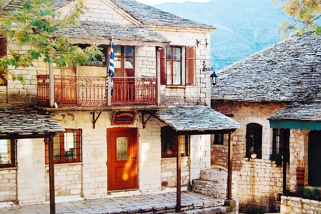 Dans le village de Kallarytes - Photo de Michael Paraskevas - Licence ccbysa3.0