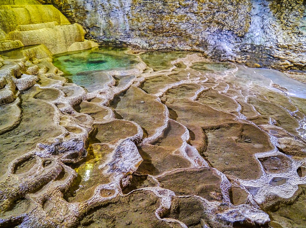 Dans le grotte de La-Balme - Photo de Zairon - Licence ccbysa 4.0