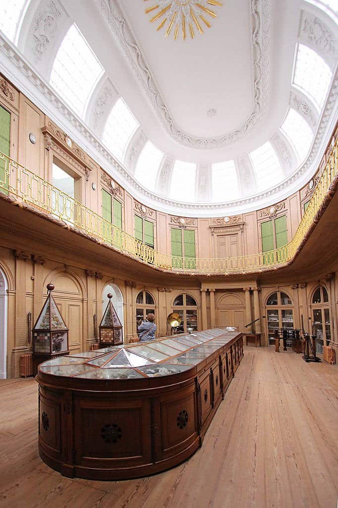 Salle ovale du Teylers museum à Haarlem - Photo de Bertknot - Licence CCBYSA 2.0
