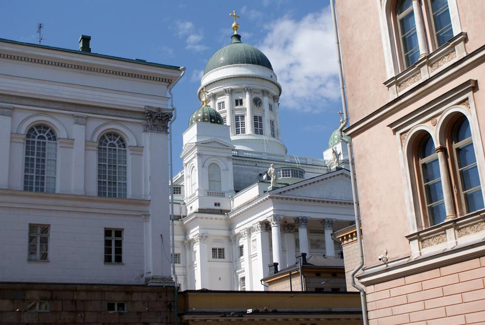 Cathédrale luthérienne d'Helsinki dans le centre historique.