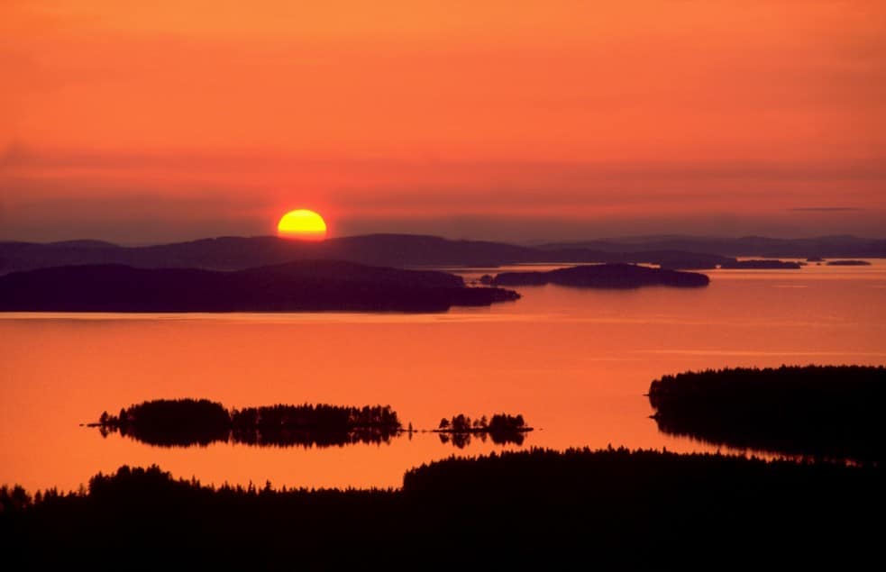 Paysage de Finlande, coucher de soleil sur le lac Pielinen - Photo de Paul-Lenz