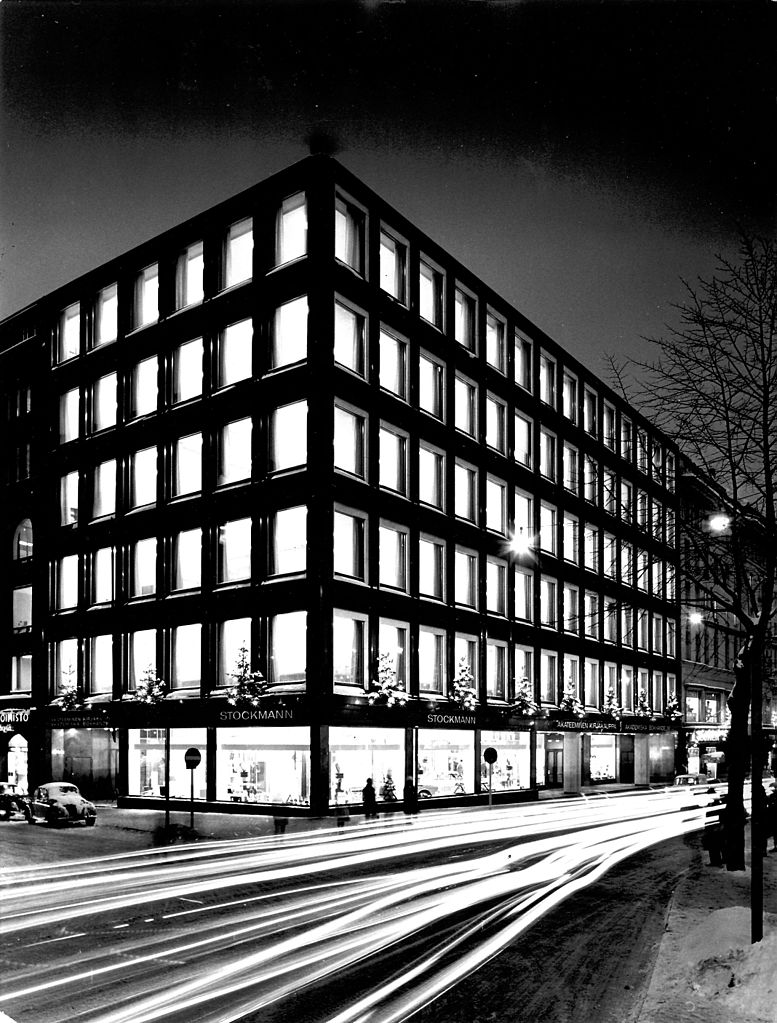 Academic Bookstore, construction par Aalto à Helsinki.