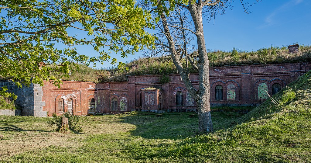 Batiments de la forteresse Suomenlinna à Helsinki. Photo de Ninara