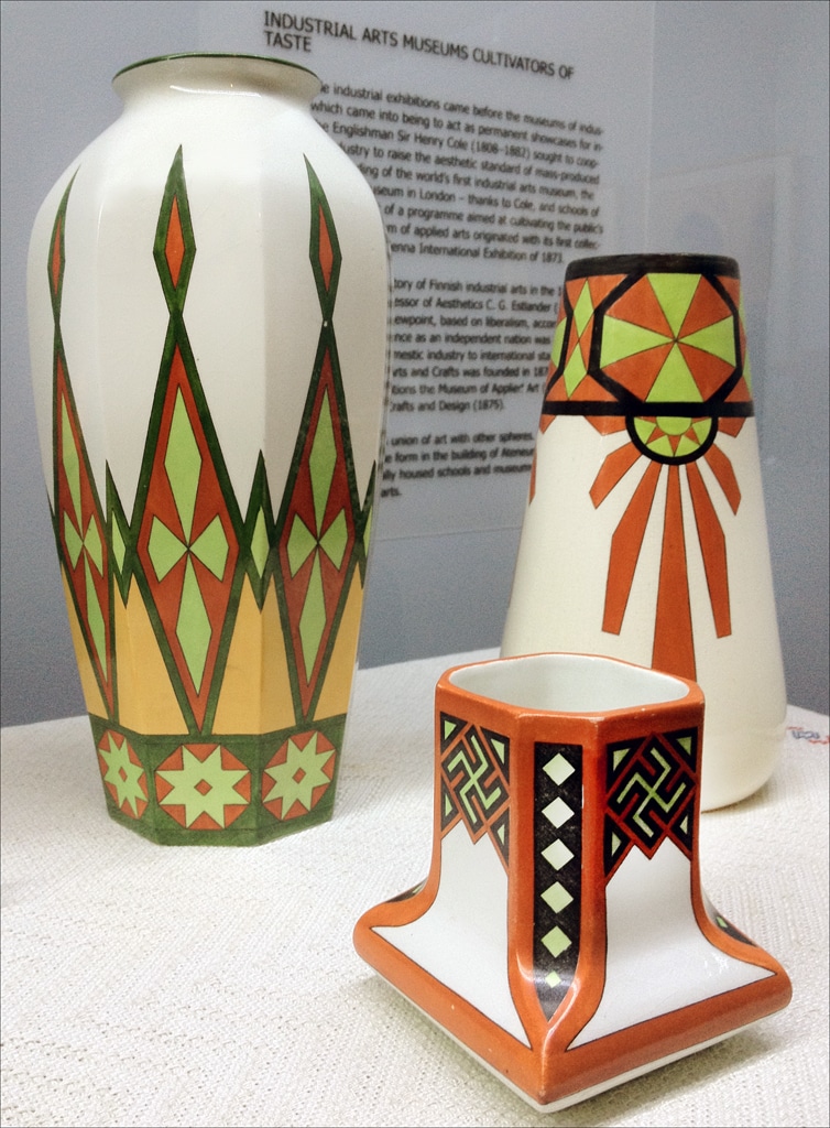 Porcelaine du Musée du design à Helsinki - Photo de Dalbera