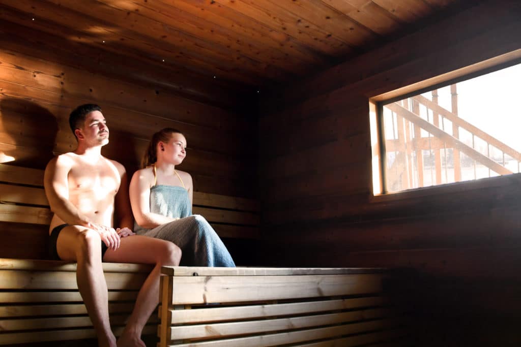 Sauna à Helsinki : Sauna et piscine au Allas Sea Pool.