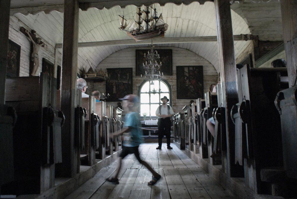 Eglise dans le Skansen d'Helsinki, sur l'île de Seurasaari.