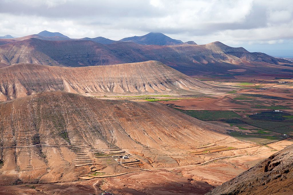 Montana de Ecanfraga au nord de l'île de Fuerteventura. Photo de Tamara Kulikova.