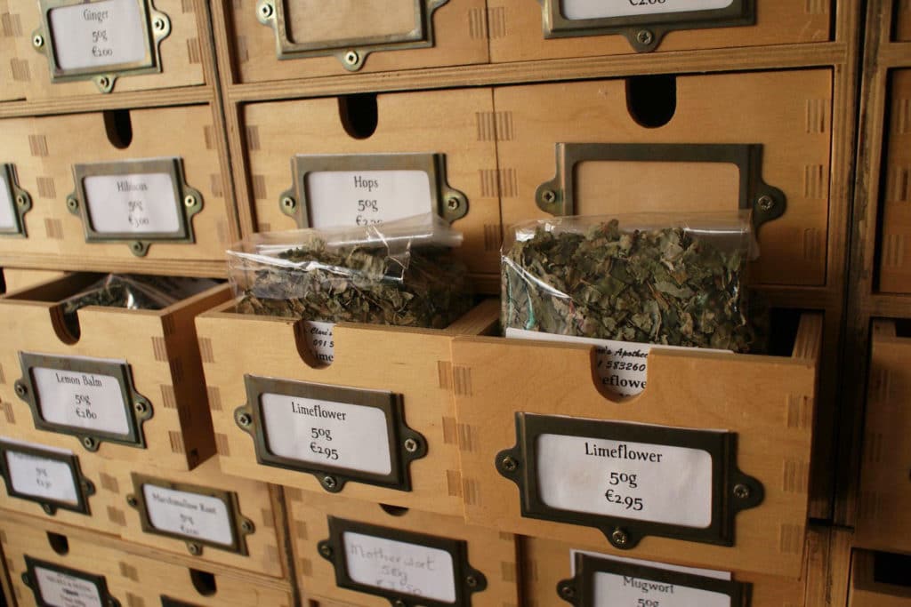 Les herbes à infuser de la Dr Clare Apothecary & Clinic