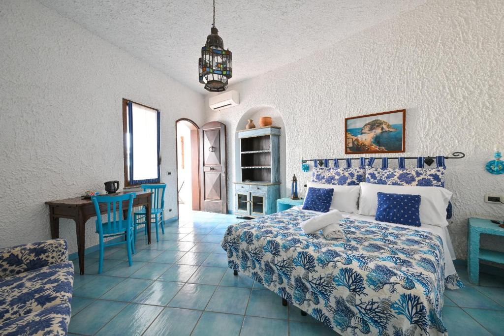 Chambre de l'Hotel Tenuta Villa Tara à Sant'Angelo à Ischia.