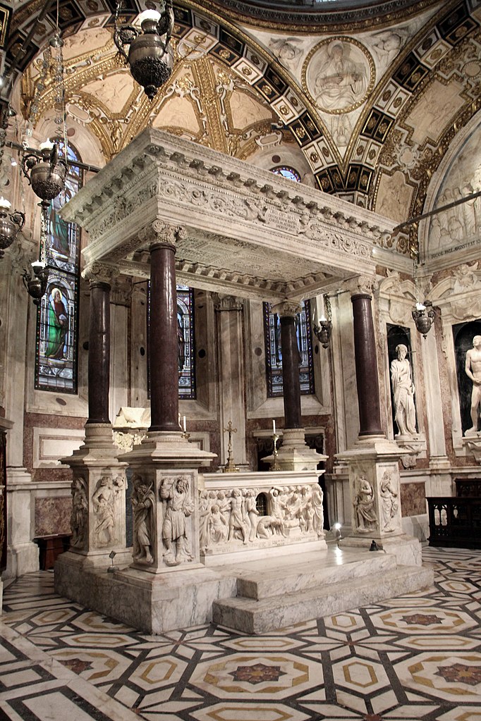 > Chapelle San Giovanni (Saint Jean Baptiste) dans la cathédrâle San Lorenzo à Gênes. Photo de Sailko