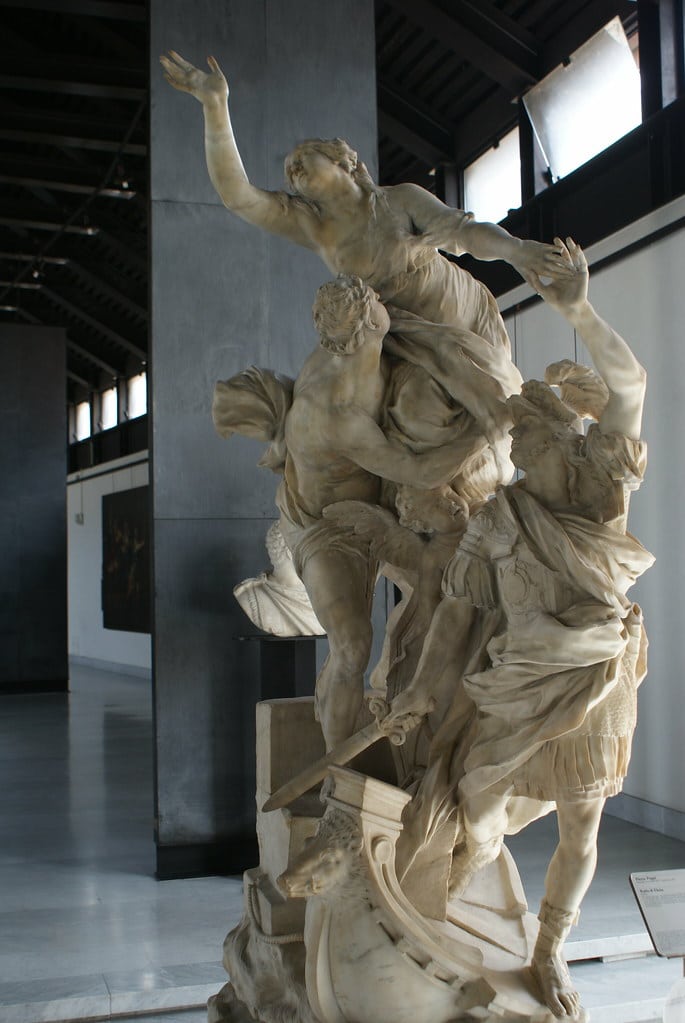 Statue baroque au Musée de la sculpture Sant'Agostino à Gênes