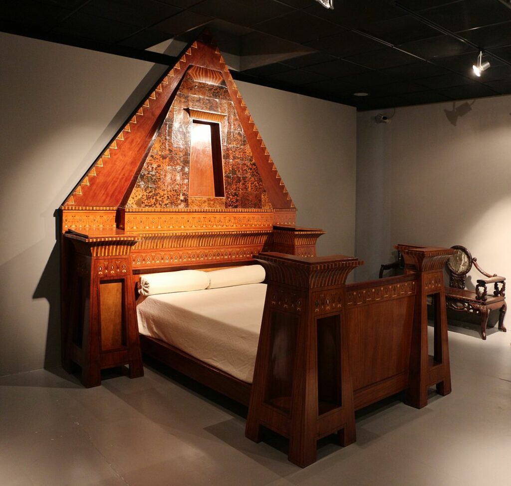 Museo Wolfsoniana à Genes : Mobilier et arts décoratifs. Photo de Sailko - Licence ccbysa 4.0
