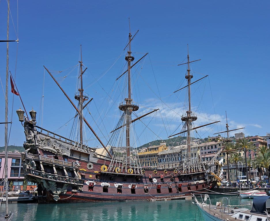 > Galion Neptune dans le vieux port de Gênes - Photo de Tiia Monto