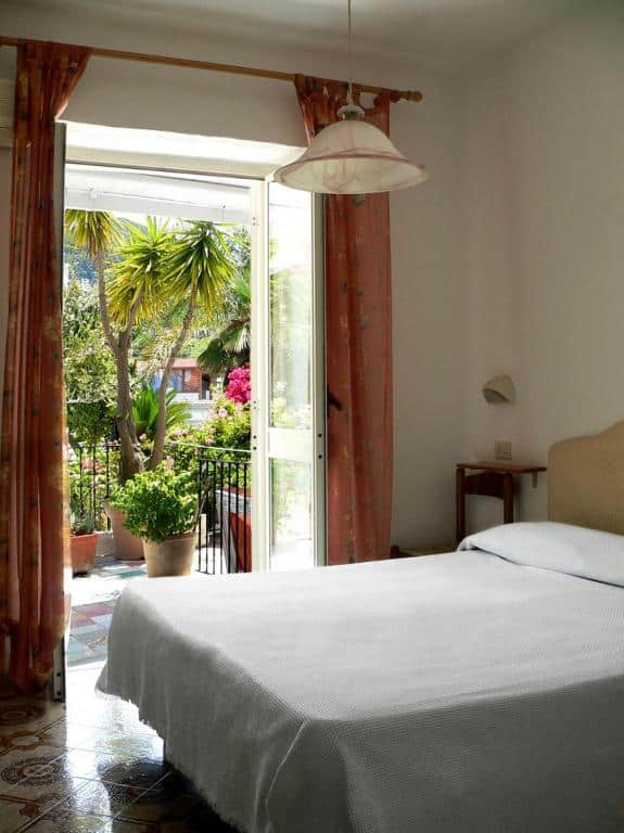 Chambre de l'Hotel Maggioressa à Casamicciola Terme à Ischia.