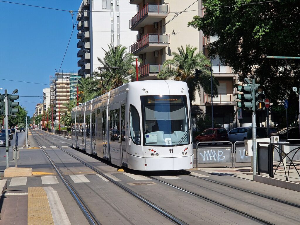 Tramway à Palerme - Photo de Cristian1989 - Licence c0