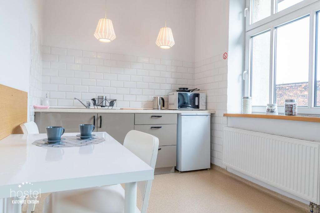 Cuisine de l'auberge Hostel Katowice Centrum.
