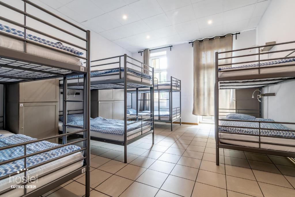 Dortoir de l'auberge Hostel Katowice Centrum.