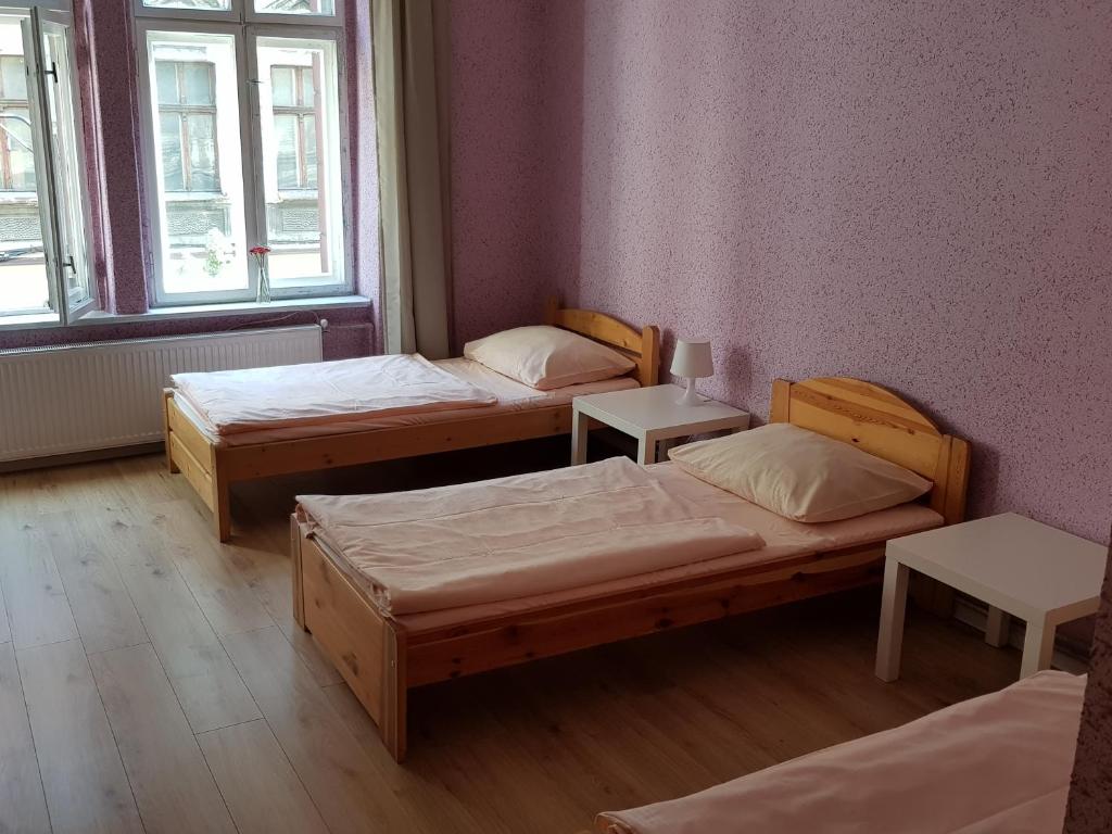 Chambre de l'hotel Kaktus Guesthouse à Katowice.