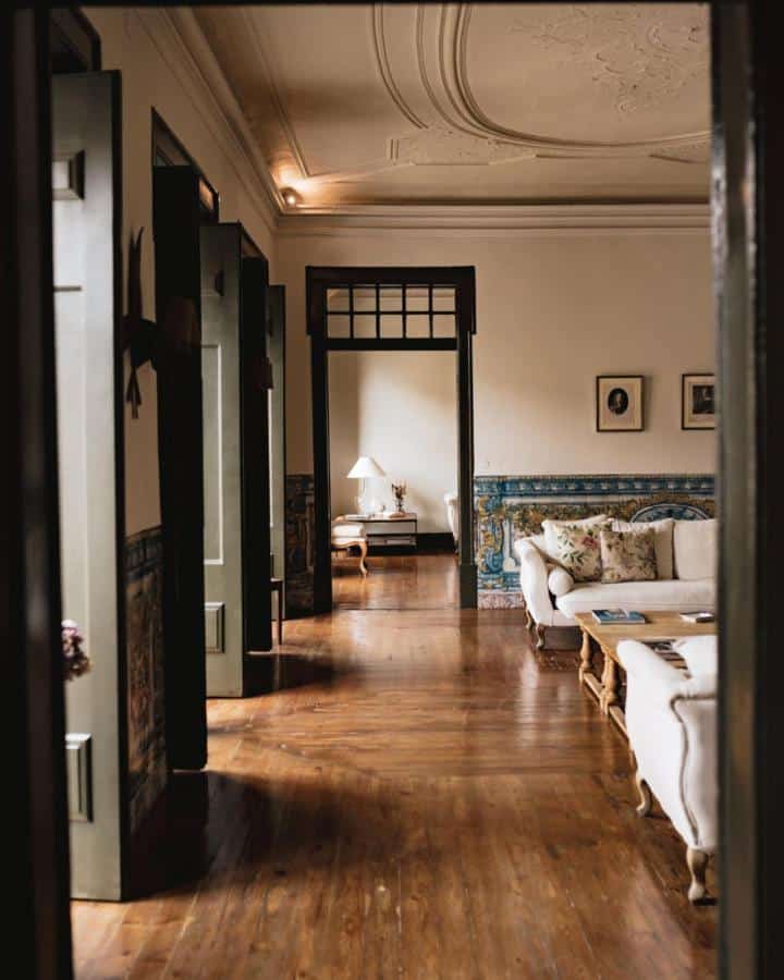 Dans l'hotel Palacio Ramalhete à Lisbonne.