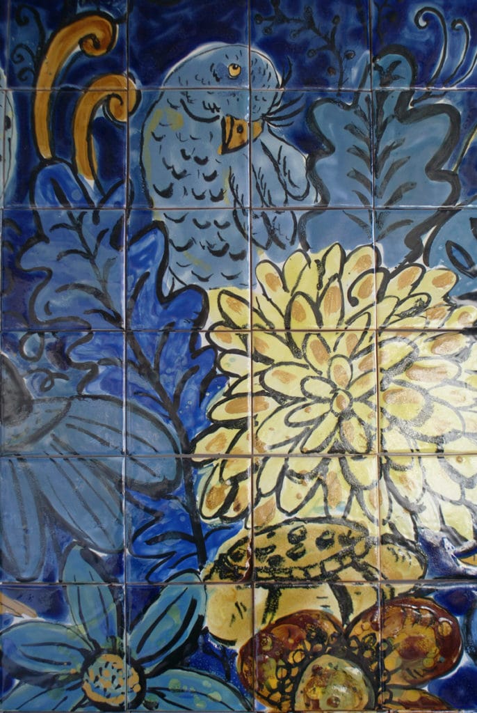 Faïence moderne dans le musée d'azulejo à Lisbonne.