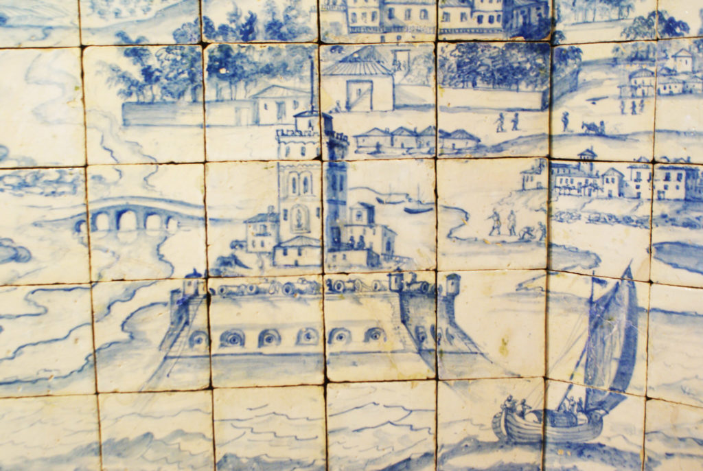 La Tour de Belem dans le lit du Tage sur une fresque du musée d'azulejos à Lisbonne.